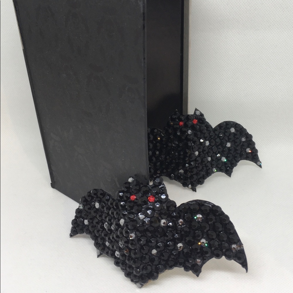 Bat pasties